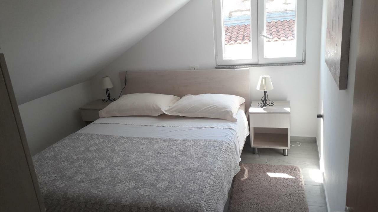 Apartmani Zilic 杜基拉特 外观 照片
