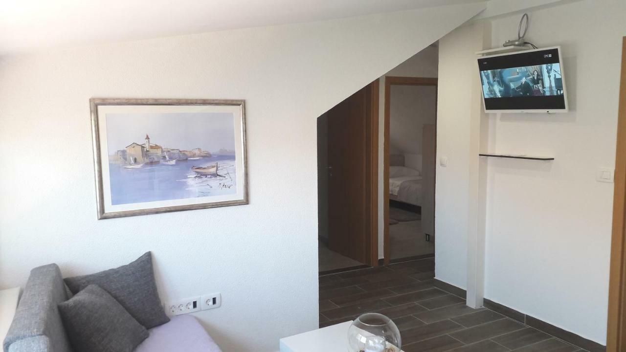 Apartmani Zilic 杜基拉特 外观 照片