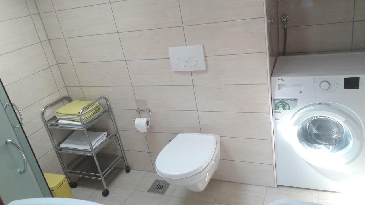 Apartmani Zilic 杜基拉特 外观 照片